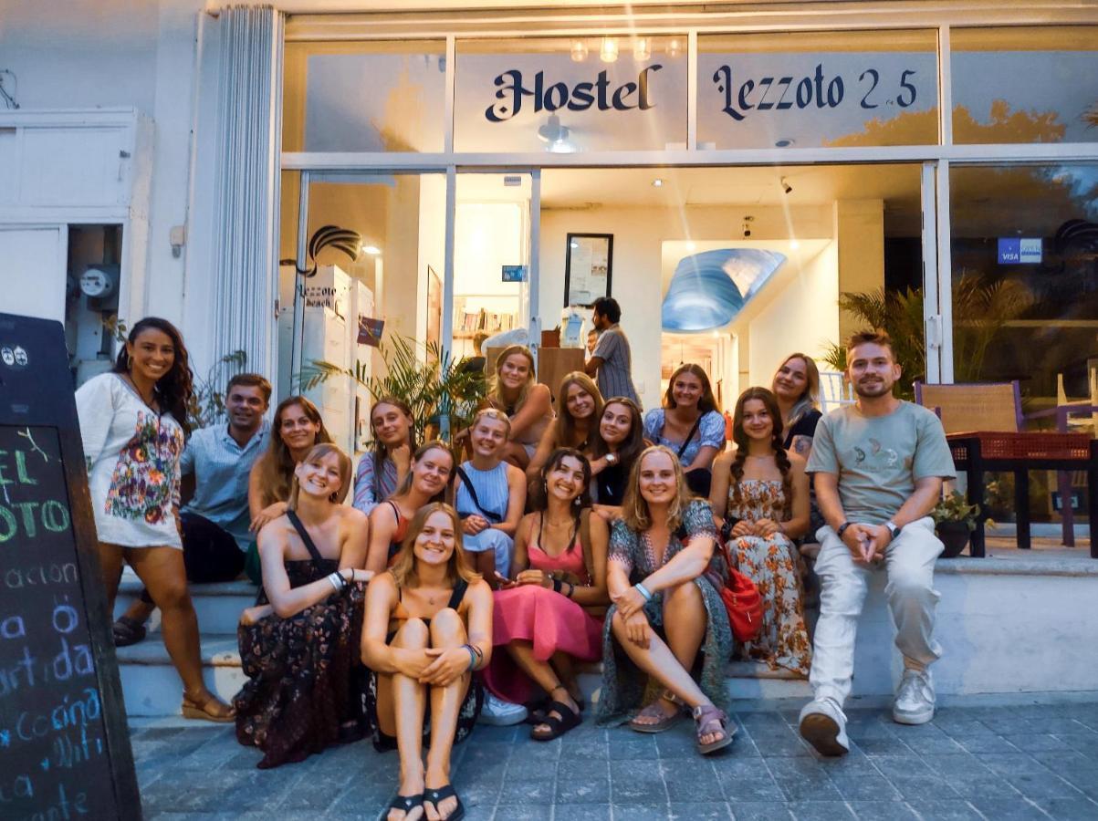 بلايا ديل كارمن Lezzoto Hostel Boutique 2,5 المظهر الخارجي الصورة